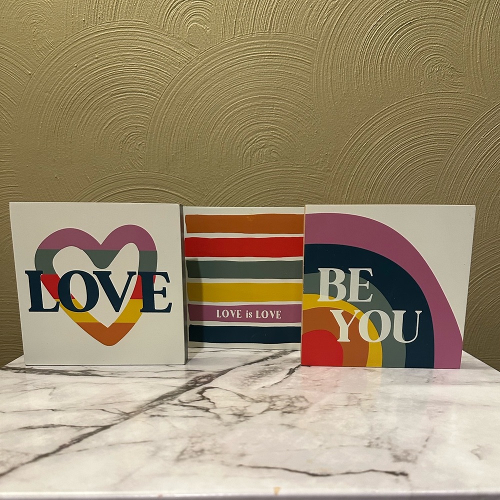 Set of 3 Wooden LOVE Block Sign Shelf Sitter Wall Primitives by Kathy NWT